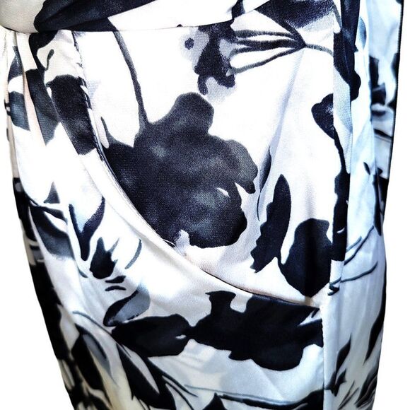 Silky strapless black white floral dress - Picture 5 of 6
